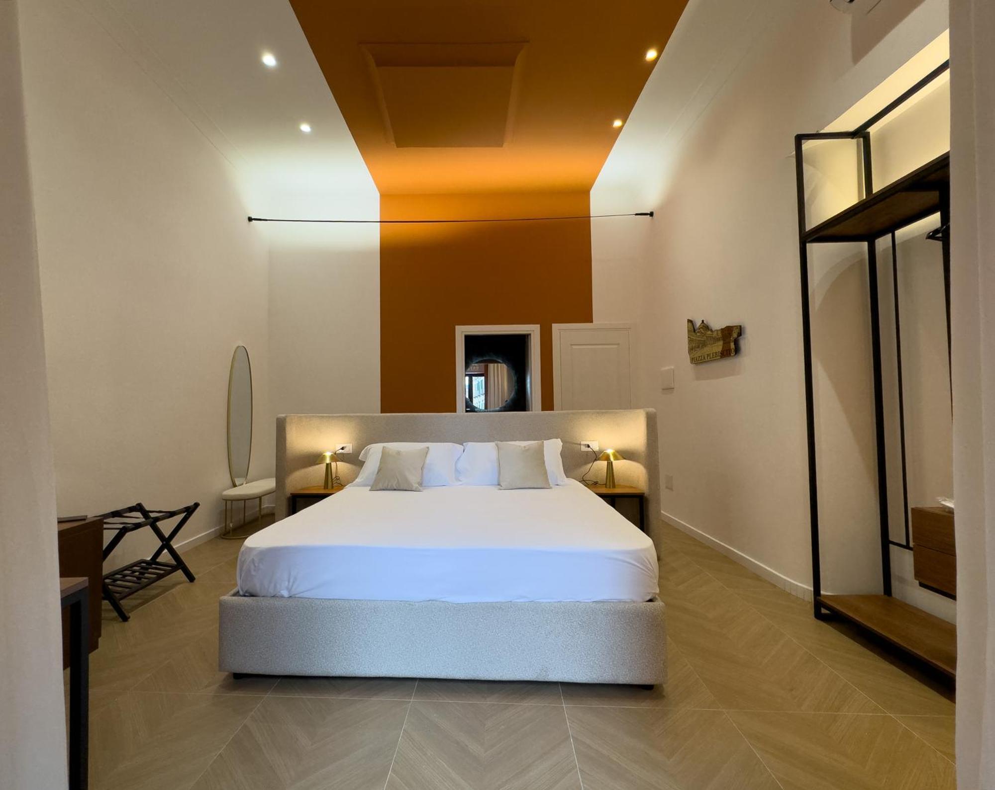Toledo Luxury Rooms - Lr Collection نابولي المظهر الخارجي الصورة